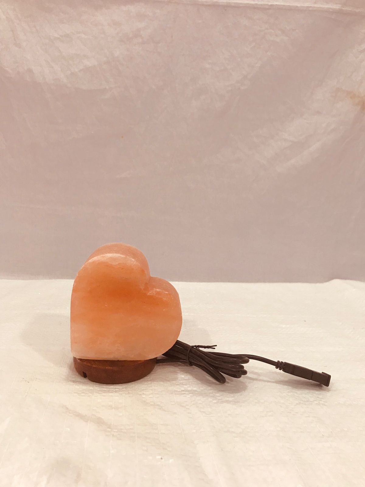 USB Lamp Pink With Wooden Base, Heart 9 x 5 x 9 - RocksaltIE